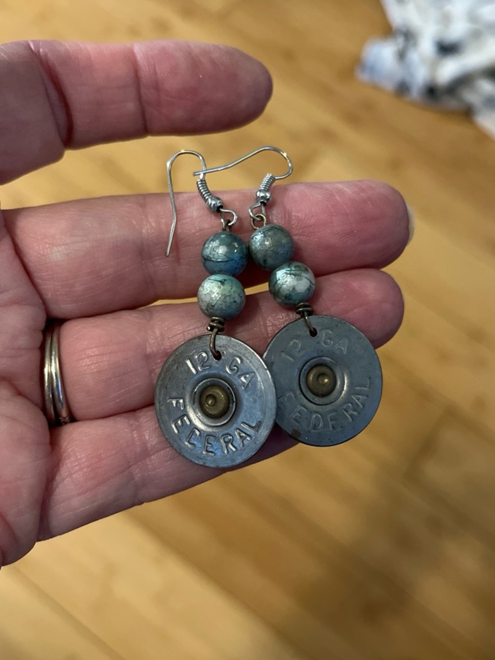 Shotgun with beads earrings 1754